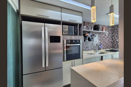 Apartamento à venda com 92m², 2 quartos e 2 vagas Apartamento à venda com 92m², 2 quartos e 2 vagasCozinha