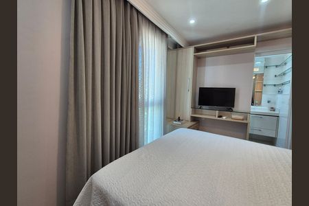 Apartamento à venda com 92m², 2 quartos e 2 vagas Apartamento à venda com 92m², 2 quartos e 2 vagasSuíte