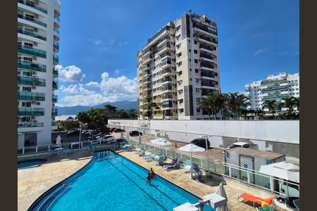Apartamento à venda com 92m², 2 quartos e 2 vagas Apartamento à venda com 92m², 2 quartos e 2 vagasVista