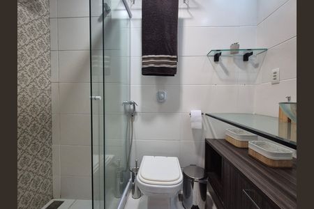 Apartamento à venda com 92m², 2 quartos e 2 vagas Apartamento à venda com 92m², 2 quartos e 2 vagasBanheiro