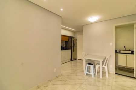 Apartamento para alugar com 42m², 2 quartos e sem vaga