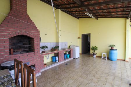 Casa à venda com 150m², 3 quartos e 5 vagasÁrea de Serviço