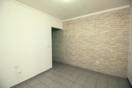 Sala de casa para alugar com 1 quarto, 90m² em Vila Homero Thon, Santo André