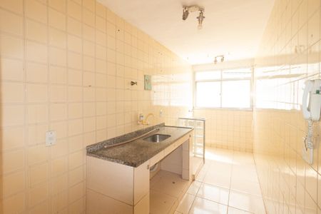 Apartamento para alugar com 58m², 2 quartos e 1 vaga Apartamento para alugar com 58m², 2 quartos e 1 vagaCozinha e Área de Serviço