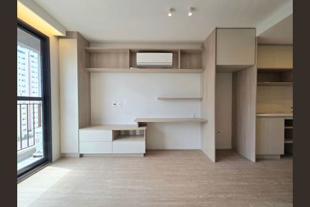Studio para alugar com 25m², 1 quarto e sem vaga Studio para alugar com 25m², 1 quarto e sem vagaStudio