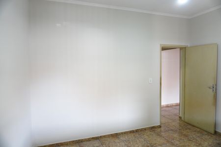 Casa para alugar com 205m², 3 quartos e 4 vagasQuarto 1