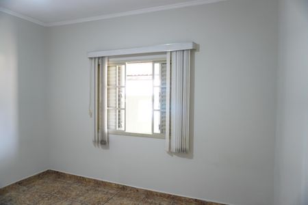 Casa para alugar com 205m², 3 quartos e 4 vagasQuarto 1