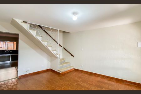 Sala de casa para alugar com 2 quartos, 85m² em Vila Marieta, São Paulo