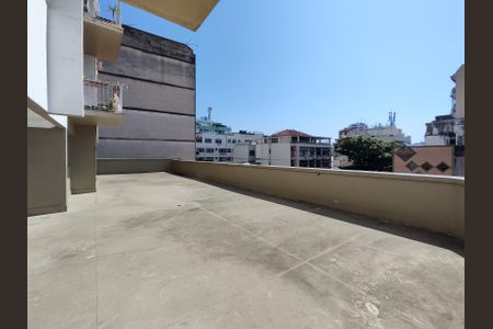 Apartamento à venda com 69m², 3 quartos e 1 vagaÁrea comum - Playground
