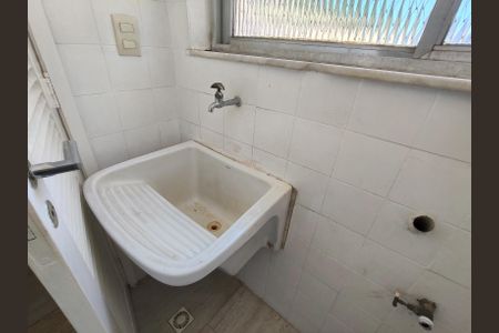 Apartamento à venda com 69m², 3 quartos e 1 vagaÁrea de Serviço