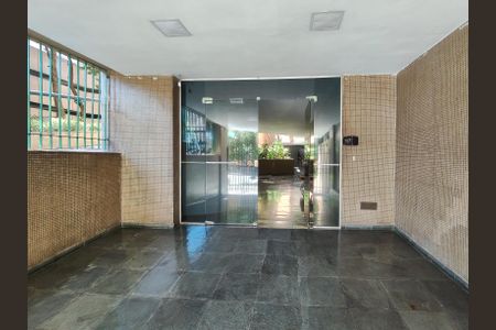 Apartamento à venda com 69m², 3 quartos e 1 vagaFachada e portaria