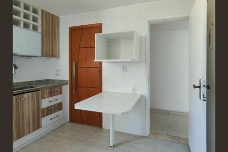 Apartamento à venda com 69m², 3 quartos e 1 vagaCozinha