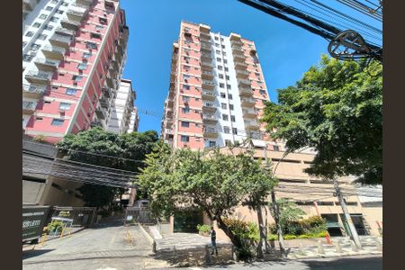 Apartamento à venda com 69m², 3 quartos e 1 vagaFachada e portaria