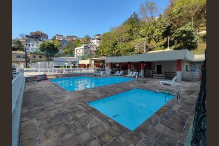 Apartamento à venda com 69m², 3 quartos e 1 vagaÁrea comum - Piscina