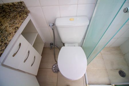 Apartamento para alugar com 53m², 2 quartos e 1 vaga Apartamento para alugar com 53m², 2 quartos e 1 vagaBanheiro