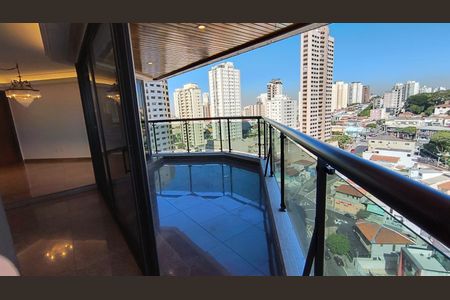 Apartamento para alugar com 4 quartos, 232m² em Santana, São Paulo