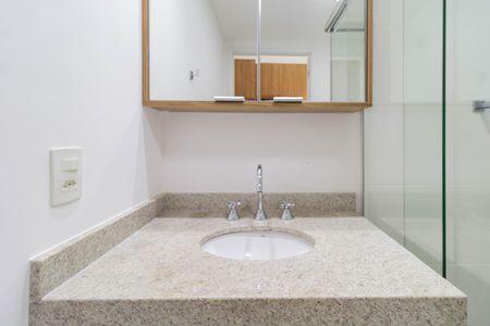 Studio para alugar com 28m², 1 quarto e sem vaga Studio para alugar com 28m², 1 quarto e sem vagaBanheiro