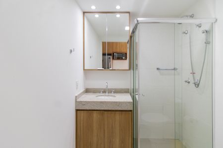 Studio para alugar com 28m², 1 quarto e sem vaga Studio para alugar com 28m², 1 quarto e sem vagaBanheiro