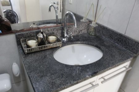Apartamento à venda com 60m², 2 quartos e 1 vagaBanheiro da Suíte