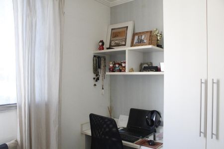 Quarto 1 de apartamento à venda com 2 quartos, 60m² em Taquara, Rio de Janeiro