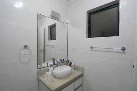 Apartamento para alugar com 68m², 2 quartos e 1 vaga Apartamento para alugar com 68m², 2 quartos e 1 vagaBanheiro Social