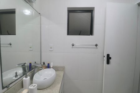 Apartamento para alugar com 68m², 2 quartos e 1 vaga Apartamento para alugar com 68m², 2 quartos e 1 vagaBanheiro Social