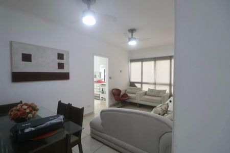 Apartamento para alugar com 68m², 2 quartos e 1 vaga Apartamento para alugar com 68m², 2 quartos e 1 vagaSala