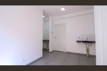 Apartamento para alugar com 36m², 2 quartos e sem vaga