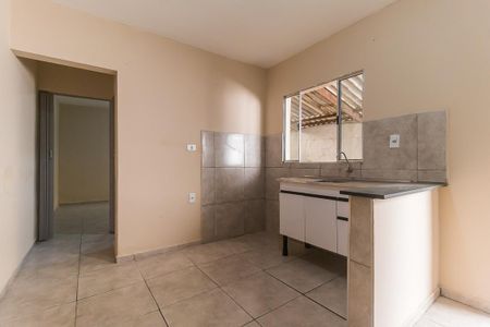 Sala/Cozinha de casa para alugar com 1 quarto, 45m² em Jardim Nova Poa, Poá