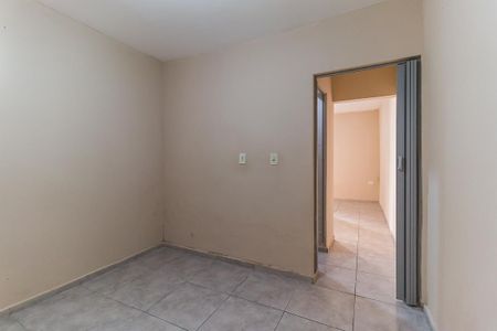 Quarto de casa para alugar com 1 quarto, 45m² em Jardim Nova Poa, Poá
