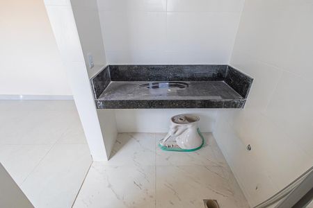 Apartamento à venda com 83m², 3 quartos e 2 vagas Apartamento à venda com 83m², 3 quartos e 2 vagassuite