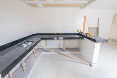 Apartamento à venda com 83m², 3 quartos e 2 vagas Apartamento à venda com 83m², 3 quartos e 2 vagascozinha