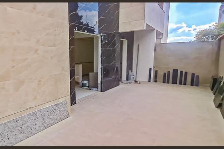Apartamento à venda com 83m², 3 quartos e 2 vagas Apartamento à venda com 83m², 3 quartos e 2 vagasarea privativa e de serviço