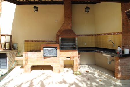 Casa para alugar com 167m², 3 quartos e 2 vagasQuintal