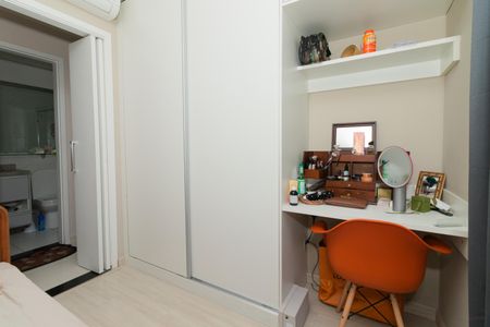 Apartamento à venda com 64m², 2 quartos e 1 vagaQuarto