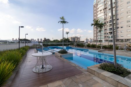 Apartamento à venda com 64m², 2 quartos e 1 vagaÁrea Comum - Piscina