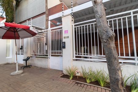 Apartamento à venda com 64m², 2 quartos e 1 vagaFachada e Portaria