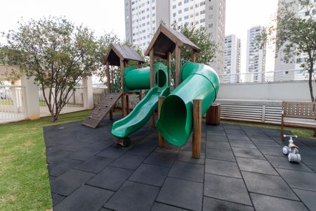 Apartamento à venda com 64m², 2 quartos e 1 vagaÁrea Comum - Playground