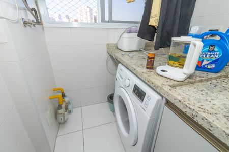 Apartamento à venda com 64m², 2 quartos e 1 vagaÁrea de Serviço