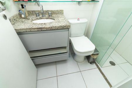 Apartamento à venda com 64m², 2 quartos e 1 vagaBanheiro