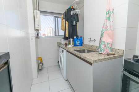 Apartamento à venda com 64m², 2 quartos e 1 vagaÁrea de Serviço