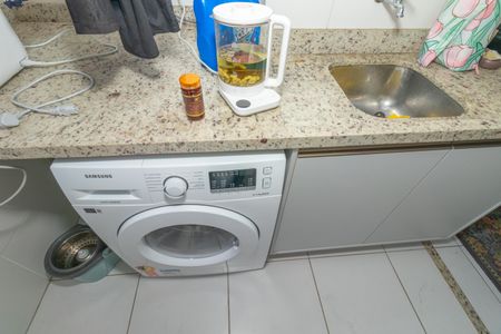 Apartamento à venda com 64m², 2 quartos e 1 vagaÁrea de Serviço