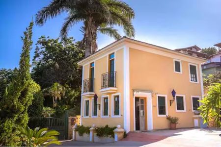 Casa de condomínio para alugar com 130m², 3 quartos e 2 vagas