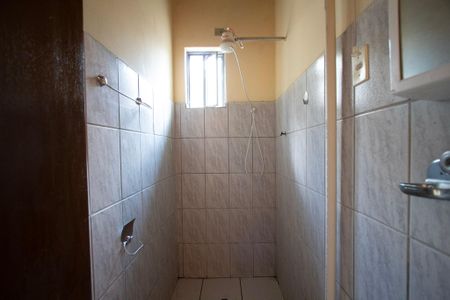 Casa para alugar com 30m², 1 quarto e sem vaga