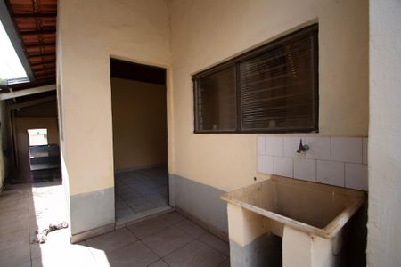 Casa para alugar com 35m², 1 quarto e sem vaga Casa para alugar com 35m², 1 quarto e sem vagaÁrea de Serviço