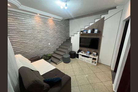 Casa à venda com 2 quartos, 115m² em Vila Pereira Barreto, São Paulo
