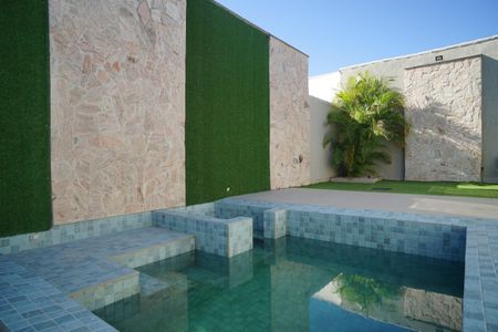 Casa de condomínio para alugar com 360m², 3 quartos e 5 vagas Casa de condomínio para alugar com 360m², 3 quartos e 5 vagasÁrea externa