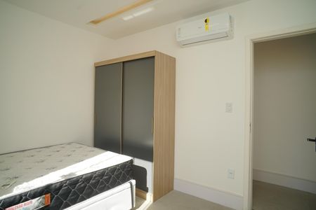 Casa de condomínio para alugar com 360m², 3 quartos e 5 vagas Casa de condomínio para alugar com 360m², 3 quartos e 5 vagasQuarto 2