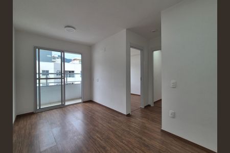 Apartamento para alugar com 46m², 2 quartos e 1 vaga