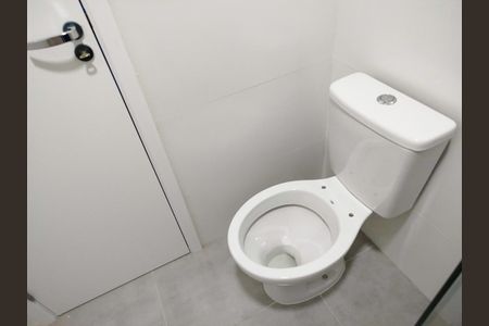 Apartamento para alugar com 45m², 2 quartos e sem vaga Apartamento para alugar com 45m², 2 quartos e sem vagaBanheiro